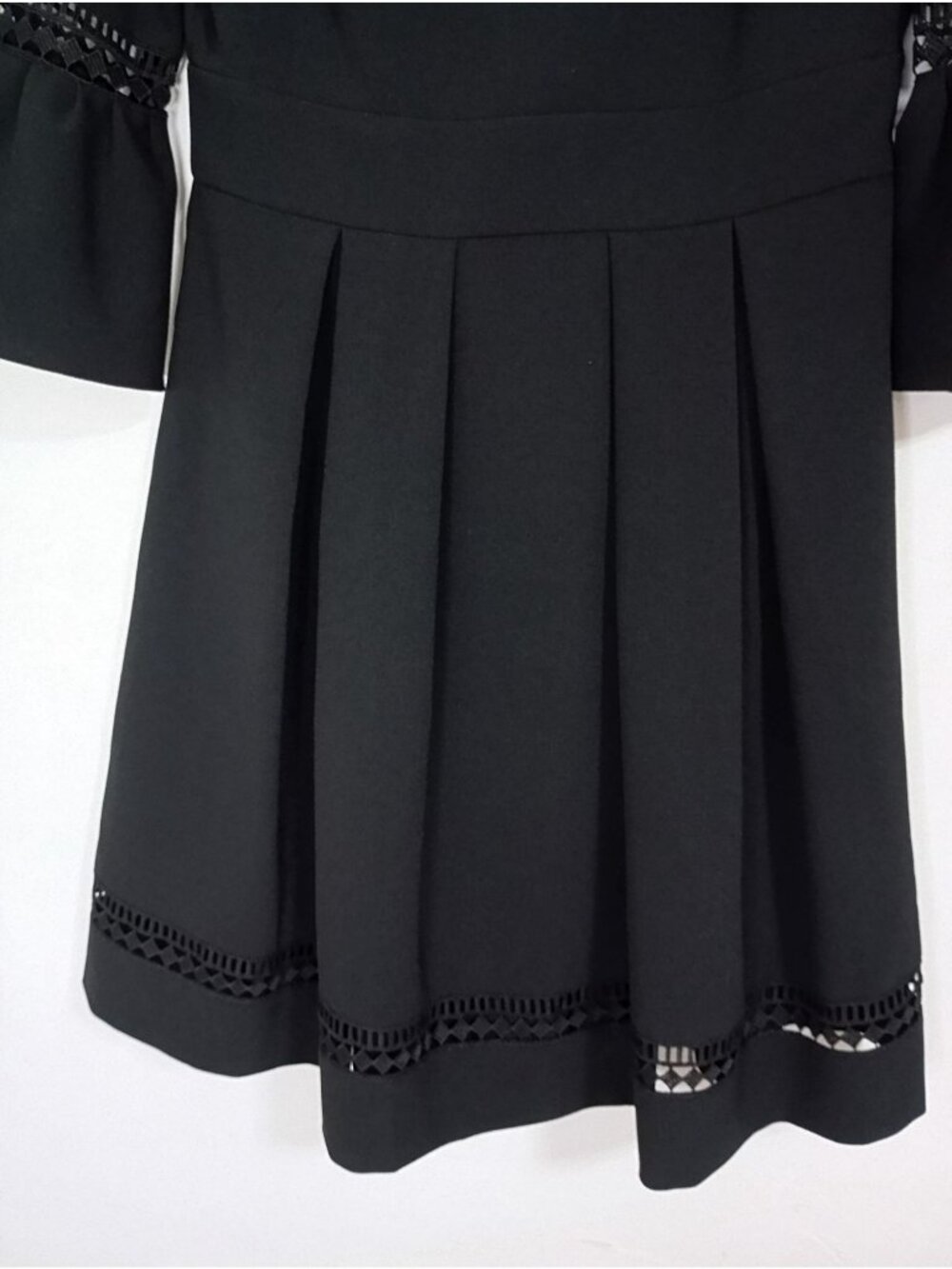 Eliza J Black Bell Sleeve Fit & Flare Dress With Lace Detail Size 6 - Picture 6 of 12